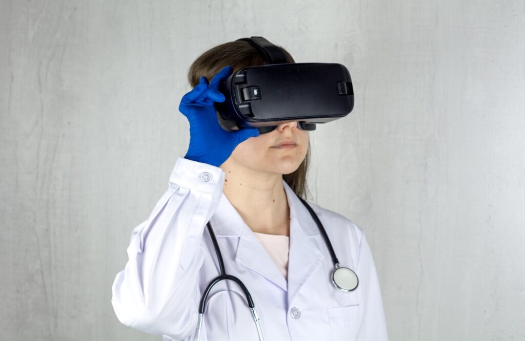 Virtuell verklighet i sjukhusmiljö